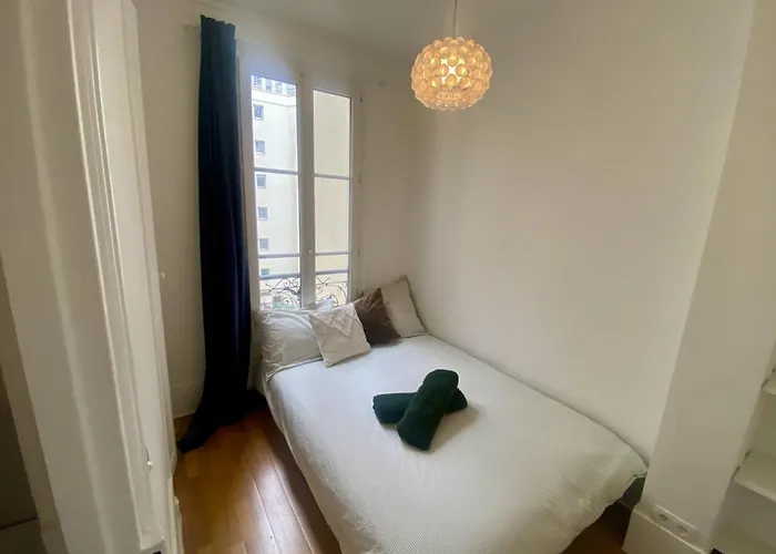 Bright 47m Near Montparnasse & Metro 13 *